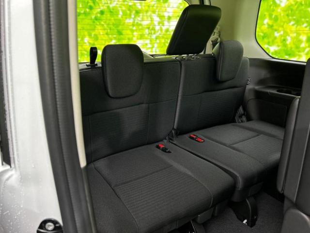 セレナ ４ＷＤハイウェイスターＶ　ディスプレイオーディオ＋ナビ１２．３インチ／インテリジェントルームミラー／衝突安全装置／両側電動スライドドア／シートヒーター　前席／アラウンドビューモニター／車線逸脱防止支援システム　全周囲カメラ（6枚目）