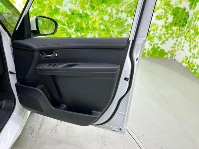 セレナ ４ＷＤハイウェイスターＶ　ディスプレイオーディオ＋ナビ１２．３インチ／インテリジェントルームミラー／衝突安全装置／両側電動スライドドア／シートヒーター　前席／アラウンドビューモニター／車線逸脱防止支援システム　全周囲カメラ（21枚目）