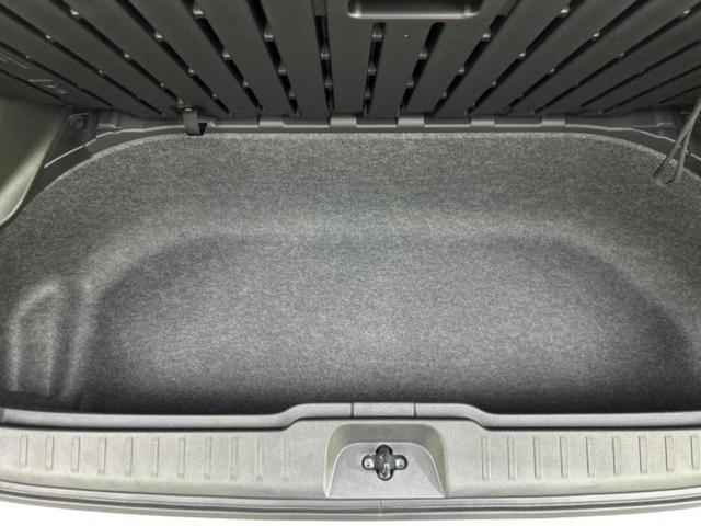 セレナ ４ＷＤハイウェイスターＶ　ディスプレイオーディオ＋ナビ１２．３インチ／インテリジェントルームミラー／衝突安全装置／両側電動スライドドア／シートヒーター　前席／アラウンドビューモニター／車線逸脱防止支援システム　全周囲カメラ（25枚目）