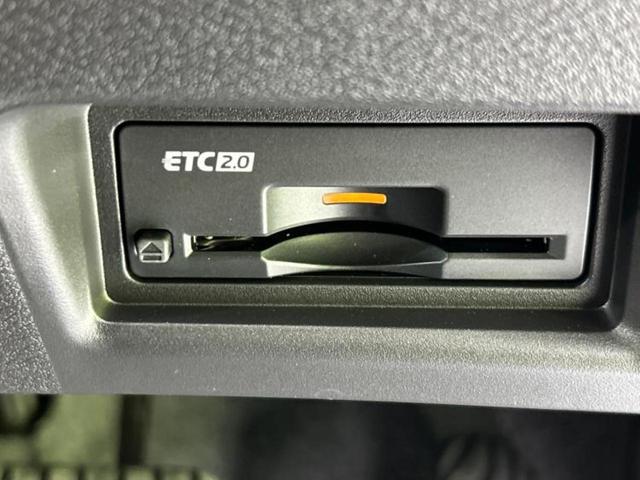 セレナ ４ＷＤハイウェイスターＶ　ディスプレイオーディオ＋ナビ１２．３インチ／インテリジェントルームミラー／衝突安全装置／両側電動スライドドア／シートヒーター　前席／アラウンドビューモニター／車線逸脱防止支援システム　全周囲カメラ（27枚目）