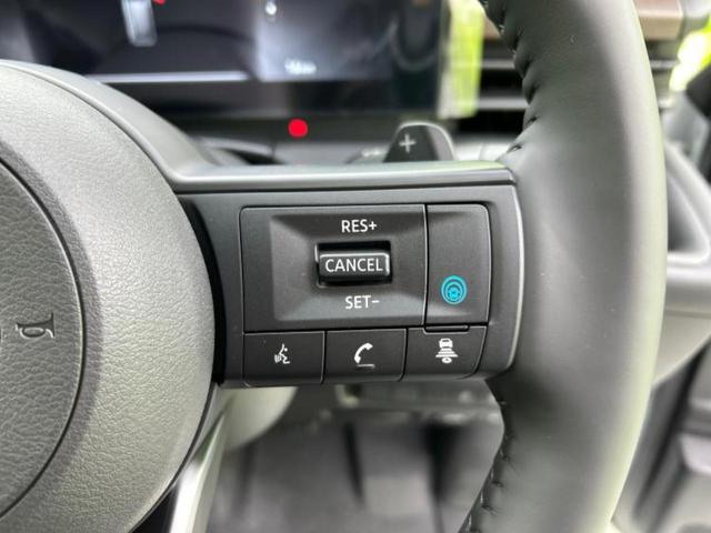 セレナ ４ＷＤハイウェイスターＶ　ディスプレイオーディオ＋ナビ１２．３インチ／インテリジェントルームミラー／衝突安全装置／両側電動スライドドア／シートヒーター　前席／アラウンドビューモニター／車線逸脱防止支援システム　全周囲カメラ（30枚目）