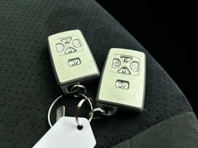 ヴェルファイア ３．５Ｚプラチナセレクション２　保証書／純正　ＨＤＤナビ／フリップダウンモニター　純正　９インチ／両側電動スライドドア／電動バックドア／ドライブレコーダー　純正／Ｂｌｕｅｔｏｏｔｈ接続／ＥＴＣ／ＥＢＤ付ＡＢＳ／横滑り防止装置（35枚目）