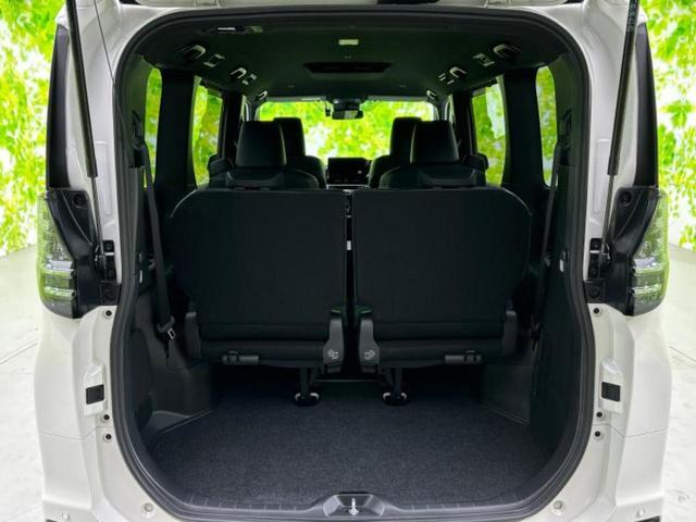 ヴォクシー ４ＷＤ　Ｓ－Ｚ　新品タイヤ／モデリスタエアロ／ディスプレイオーディオ＋ナビ８インチ／衝突安全装置／両側電動スライドドア／シートヒーター　前席／車線逸脱防止支援システム／シート　合皮／ヘッドランプ　ＬＥＤ　フルエアロ（19枚目）