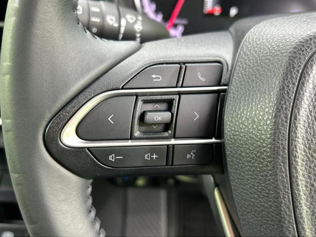 ヴォクシー ４ＷＤ　Ｓ－Ｚ　新品タイヤ／モデリスタエアロ／ディスプレイオーディオ＋ナビ８インチ／衝突安全装置／両側電動スライドドア／シートヒーター　前席／車線逸脱防止支援システム／シート　合皮／ヘッドランプ　ＬＥＤ　フルエアロ（28枚目）