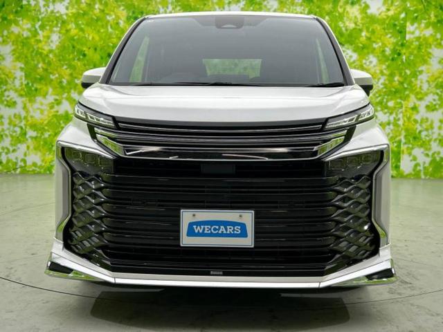 ヴォクシー ４ＷＤ　Ｓ－Ｚ　新品タイヤ／モデリスタエアロ／ディスプレイオーディオ＋ナビ８インチ／衝突安全装置／両側電動スライドドア／シートヒーター　前席／車線逸脱防止支援システム／シート　合皮／ヘッドランプ　ＬＥＤ　フルエアロ（42枚目）