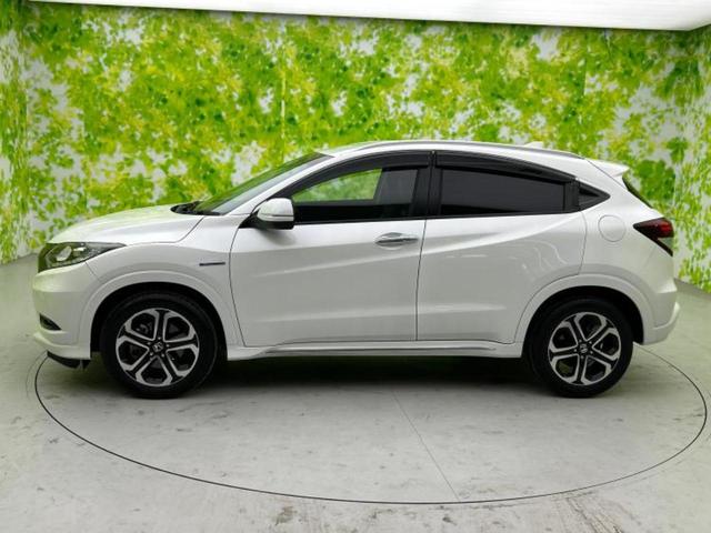 ヴェゼル ハイブリッドＺ・ホンダセンシング　新品タイヤ／保証書／純正　８インチ　ＳＤナビ／ホンダセンシング／シートヒーター／車線逸脱防止支援システム／シート　ハーフレザー／パーキングアシスト　バックガイド／ドライブレコーダー　前後　バックカメラ（2枚目）