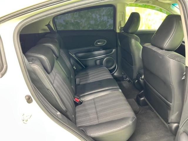 ヴェゼル ハイブリッドＺ・ホンダセンシング　新品タイヤ／保証書／純正　８インチ　ＳＤナビ／ホンダセンシング／シートヒーター／車線逸脱防止支援システム／シート　ハーフレザー／パーキングアシスト　バックガイド／ドライブレコーダー　前後　バックカメラ（5枚目）