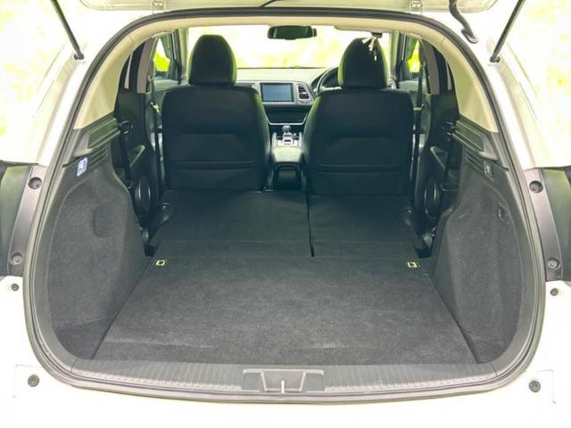 ヴェゼル ハイブリッドＺ・ホンダセンシング　新品タイヤ／保証書／純正　８インチ　ＳＤナビ／ホンダセンシング／シートヒーター／車線逸脱防止支援システム／シート　ハーフレザー／パーキングアシスト　バックガイド／ドライブレコーダー　前後　バックカメラ（19枚目）