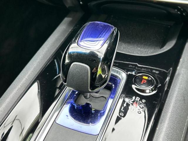 ヴェゼル ハイブリッドＺ・ホンダセンシング　新品タイヤ／保証書／純正　８インチ　ＳＤナビ／ホンダセンシング／シートヒーター／車線逸脱防止支援システム／シート　ハーフレザー／パーキングアシスト　バックガイド／ドライブレコーダー　前後　バックカメラ（24枚目）