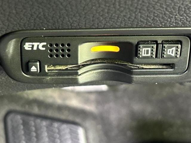 ヴェゼル ハイブリッドＺ・ホンダセンシング　新品タイヤ／保証書／純正　８インチ　ＳＤナビ／ホンダセンシング／シートヒーター／車線逸脱防止支援システム／シート　ハーフレザー／パーキングアシスト　バックガイド／ドライブレコーダー　前後　バックカメラ（25枚目）