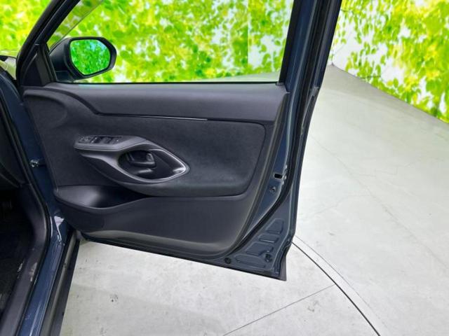 ヤリスクロス ４ＷＤハイブリッドＺアドベンチャー　保証書／ディスプレイオーディオ＋ナビ８インチ／衝突安全装置／シートヒーター／パノラミックビューモニター／車線逸脱防止支援システム／シート　合皮／電動バックドア／ドライブレコーダー　社外　全周囲カメラ（20枚目）