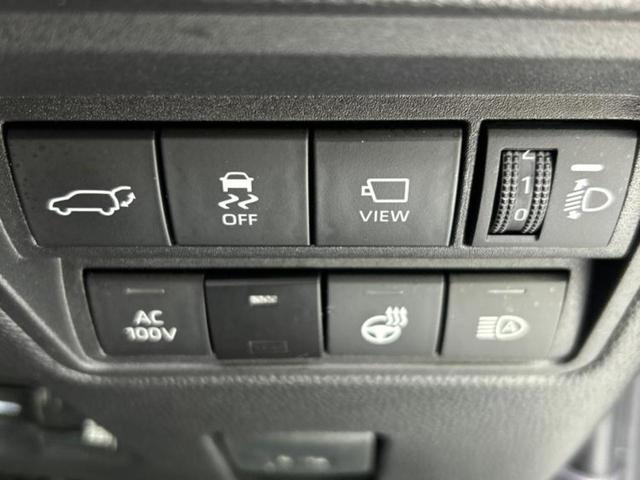 ヤリスクロス ４ＷＤハイブリッドＺアドベンチャー　保証書／ディスプレイオーディオ＋ナビ８インチ／衝突安全装置／シートヒーター／パノラミックビューモニター／車線逸脱防止支援システム／シート　合皮／電動バックドア／ドライブレコーダー　社外　全周囲カメラ（27枚目）