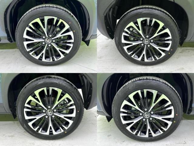 ヤリスクロス ４ＷＤハイブリッドＺアドベンチャー　保証書／ディスプレイオーディオ＋ナビ８インチ／衝突安全装置／シートヒーター／パノラミックビューモニター／車線逸脱防止支援システム／シート　合皮／電動バックドア／ドライブレコーダー　社外　全周囲カメラ（52枚目）