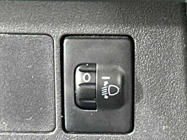 ハイゼットトラック 4WDスタンダード 新品タイヤ/保証書/エアバッグ 運転席/パワーステアリング/ワンオーナー/マニュアルエアコン/取扱説明書/ユーザー買取車/アクセサリーソケット/ヘッドライトレベライザー/CD 4WD(16枚目)