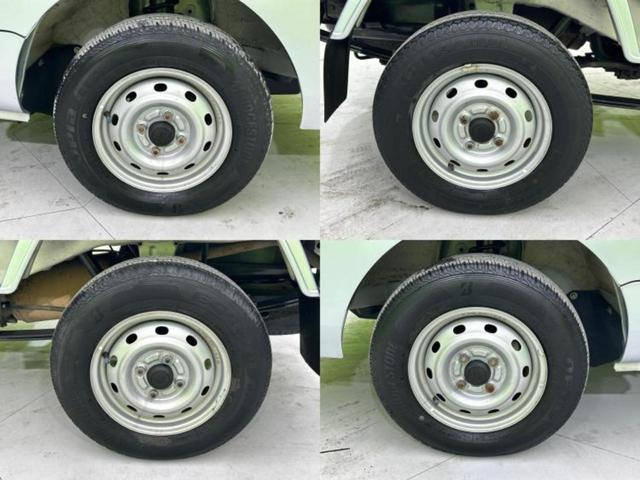 ハイゼットトラック 4WDスタンダード 新品タイヤ/保証書/エアバッグ 運転席/パワーステアリング/ワンオーナー/マニュアルエアコン/取扱説明書/ユーザー買取車/アクセサリーソケット/ヘッドライトレベライザー/CD 4WD(32枚目)
