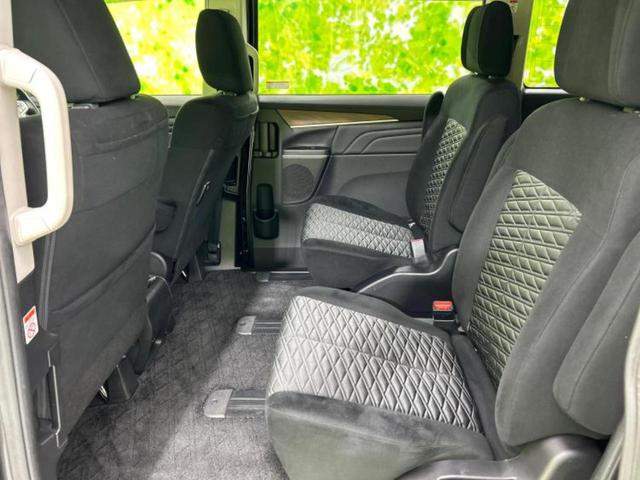 デリカD:5 4WD P 新品タイヤ/保証書/純正 10インチ SDナビ/フリップダウンモニター/衝突安全装置/両側電動スライドドア/シートヒーター 前席/マルチアラウンドモニター/車線逸脱防止支援システム/電動バックドア(8枚目)