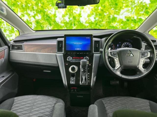 デリカD:5 4WD P 新品タイヤ/保証書/純正 10インチ SDナビ/フリップダウンモニター/衝突安全装置/両側電動スライドドア/シートヒーター 前席/マルチアラウンドモニター/車線逸脱防止支援システム/電動バックドア(9枚目)