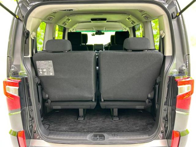 デリカD:5 4WD P 新品タイヤ/保証書/純正 10インチ SDナビ/フリップダウンモニター/衝突安全装置/両側電動スライドドア/シートヒーター 前席/マルチアラウンドモニター/車線逸脱防止支援システム/電動バックドア(19枚目)