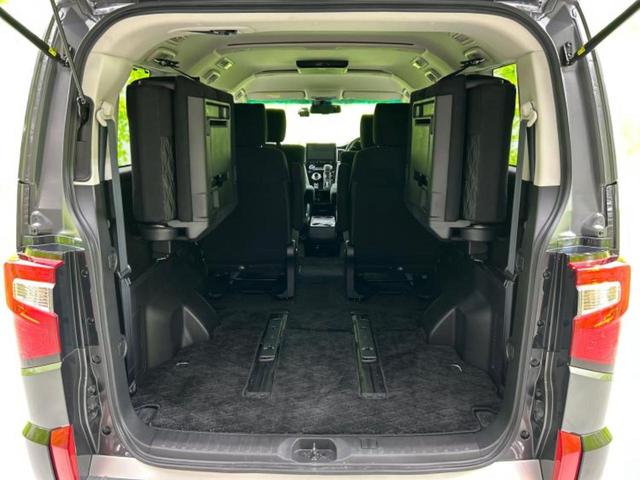 デリカD:5 4WD P 新品タイヤ/保証書/純正 10インチ SDナビ/フリップダウンモニター/衝突安全装置/両側電動スライドドア/シートヒーター 前席/マルチアラウンドモニター/車線逸脱防止支援システム/電動バックドア(20枚目)