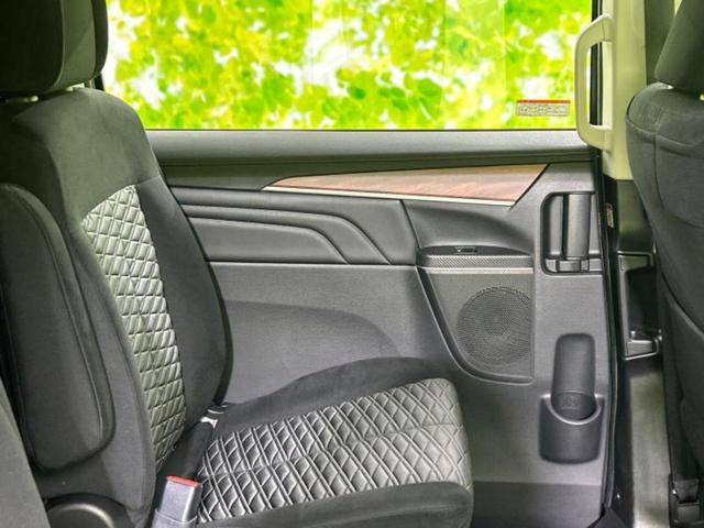 デリカD:5 4WD P 新品タイヤ/保証書/純正 10インチ SDナビ/フリップダウンモニター/衝突安全装置/両側電動スライドドア/シートヒーター 前席/マルチアラウンドモニター/車線逸脱防止支援システム/電動バックドア(24枚目)