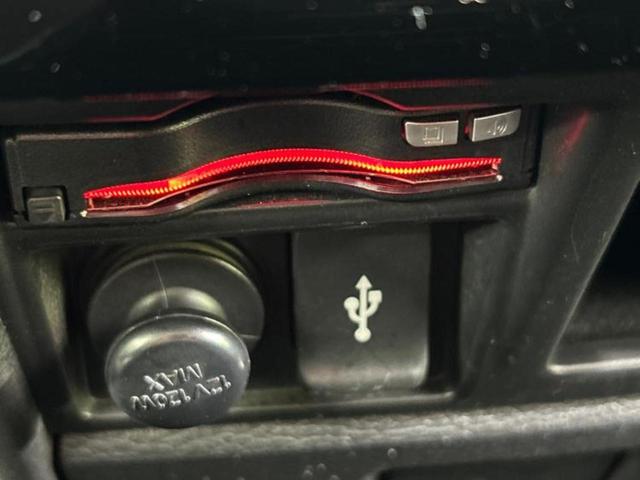 デリカD:5 4WD P 新品タイヤ/保証書/純正 10インチ SDナビ/フリップダウンモニター/衝突安全装置/両側電動スライドドア/シートヒーター 前席/マルチアラウンドモニター/車線逸脱防止支援システム/電動バックドア(26枚目)