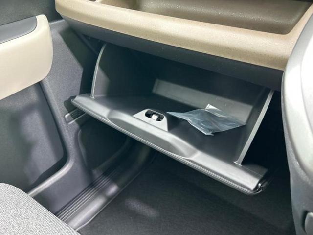 フリード ＡＩＲ　純正　８インチ　ナビ／ホンダセンシング／両側電動スライドドア／車線逸脱防止支援システム／登録済未使用車／ヘッドランプ　ＬＥＤ／ＵＳＢジャック／Ｂｌｕｅｔｏｏｔｈ接続／バックモニター／フルセグＴＶ（38枚目）