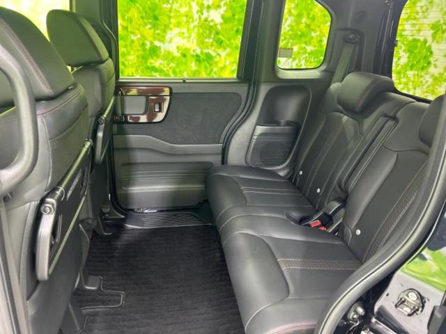 N-BOXカスタム 4WD L・ターボコーディネートスタイル 新品タイヤ/純正 8インチ SDナビ/衝突安全装置/両側電動スライドドア/シートヒーター/車線逸脱防止支援システム/シート 合皮/ドライブレコーダー 純正/ヘッドランプ LED 衝突被害軽減システム(7枚目)