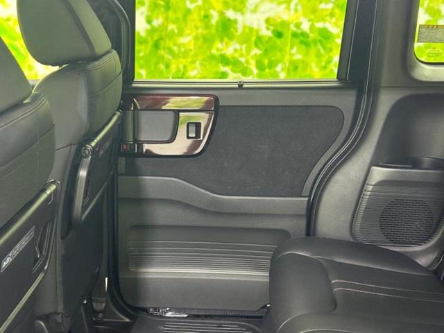 N-BOXカスタム 4WD L・ターボコーディネートスタイル 新品タイヤ/純正 8インチ SDナビ/衝突安全装置/両側電動スライドドア/シートヒーター/車線逸脱防止支援システム/シート 合皮/ドライブレコーダー 純正/ヘッドランプ LED 衝突被害軽減システム(22枚目)