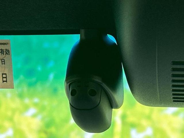 N-BOXカスタム 4WD L・ターボコーディネートスタイル 新品タイヤ/純正 8インチ SDナビ/衝突安全装置/両側電動スライドドア/シートヒーター/車線逸脱防止支援システム/シート 合皮/ドライブレコーダー 純正/ヘッドランプ LED 衝突被害軽減システム(37枚目)