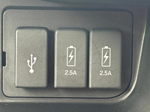 N-BOXカスタム 4WD L・ターボコーディネートスタイル 新品タイヤ/純正 8インチ SDナビ/衝突安全装置/両側電動スライドドア/シートヒーター/車線逸脱防止支援システム/シート 合皮/ドライブレコーダー 純正/ヘッドランプ LED 衝突被害軽減システム(38枚目)