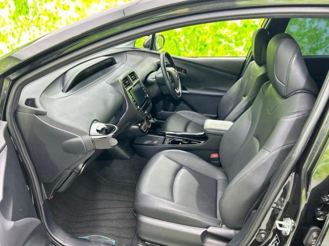 プリウス 4WD Aツーリングセレクションブラックエディション 保証書/ディスプレイオーディオ+ナビ9インチ/衝突安全装置/シートヒーター/パノラミックビューモニター/車線逸脱防止支援システム/シート 合皮/パーキングアシスト 自動操舵 衝突被害軽減システム(6枚目)