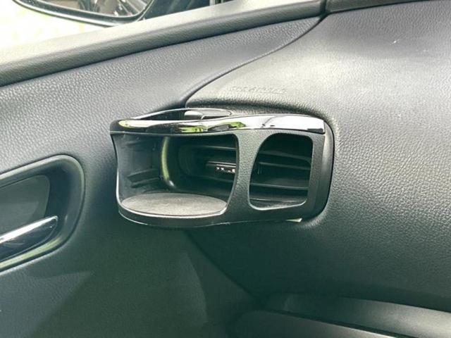 プリウス 4WD Aツーリングセレクションブラックエディション 保証書/ディスプレイオーディオ+ナビ9インチ/衝突安全装置/シートヒーター/パノラミックビューモニター/車線逸脱防止支援システム/シート 合皮/パーキングアシスト 自動操舵 衝突被害軽減システム(43枚目)