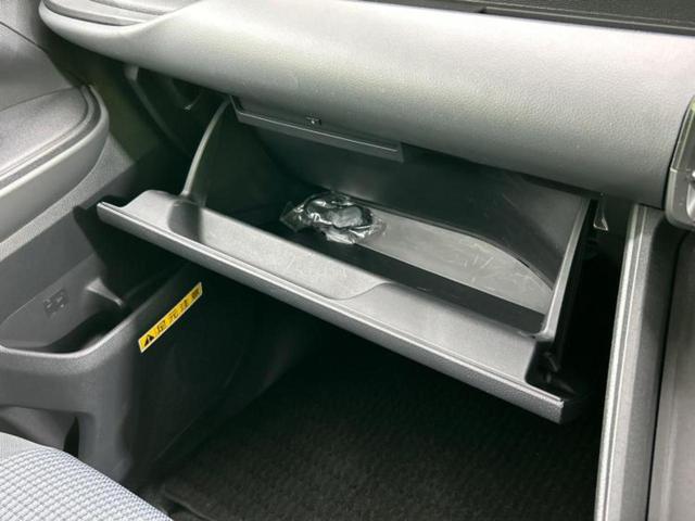 ノア Ｘクルマイスシヨウシャ　福祉車両／保証書／ディスプレイオーディオ＋ナビ／衝突安全装置／車線逸脱防止支援システム／ヘッドランプ　ＬＥＤ／Ｂｌｕｅｔｏｏｔｈ接続／ＥＢＤ付ＡＢＳ／横滑り防止装置／クルーズコントロール　バックカメラ（37枚目）