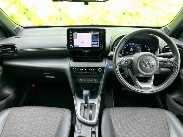 ヤリスクロス ハイブリッドＺ　保証書／ディスプレイオーディオ＋ナビ／衝突安全装置／シートヒーター　前席／車線逸脱防止支援システム／シート　ハーフレザー／ドライブレコーダー　前後／ヘッドランプ　ＬＥＤ／ＵＳＢジャック　バックカメラ（9枚目）