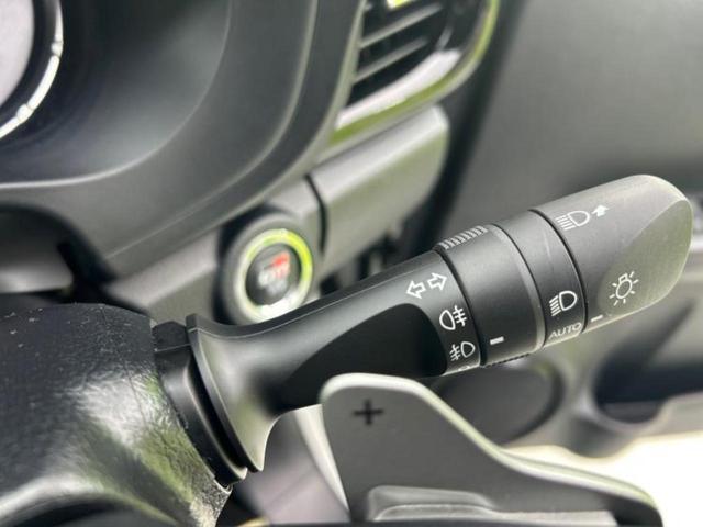 ハイラックス 4WD Z GRスポーツ 保証書/ディスプレイオーディオ+ナビ/衝突安全装置/全方位モニター/車線逸脱防止支援システム/シート ハーフレザー/ドライブレコーダー 純正/ヘッドランプ LED/Bluetooth接続 全周囲カメラ(16枚目)