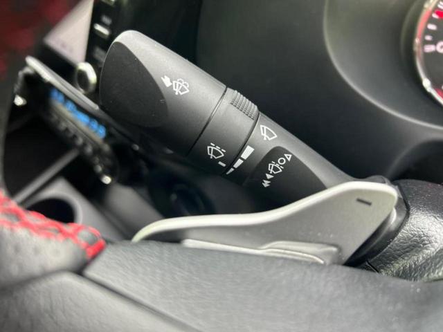 ハイラックス 4WD Z GRスポーツ 保証書/ディスプレイオーディオ+ナビ/衝突安全装置/全方位モニター/車線逸脱防止支援システム/シート ハーフレザー/ドライブレコーダー 純正/ヘッドランプ LED/Bluetooth接続 全周囲カメラ(17枚目)