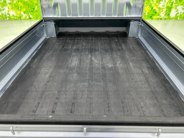 ハイゼットトラック ４ＷＤジャンボエクストラ　保証書／衝突安全装置／車線逸脱防止支援システム／ヘッドランプ　ＬＥＤ／ＥＢＤ付ＡＢＳ／横滑り防止装置／アイドリングストップ／エアバッグ　運転席／エアバッグ　助手席／パワーウインドウ　ＬＥＤヘッドランプ（6枚目）