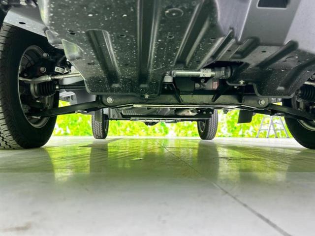 ハイゼットトラック ４ＷＤジャンボエクストラ　保証書／衝突安全装置／車線逸脱防止支援システム／ヘッドランプ　ＬＥＤ／ＥＢＤ付ＡＢＳ／横滑り防止装置／アイドリングストップ／エアバッグ　運転席／エアバッグ　助手席／パワーウインドウ　ＬＥＤヘッドランプ（27枚目）