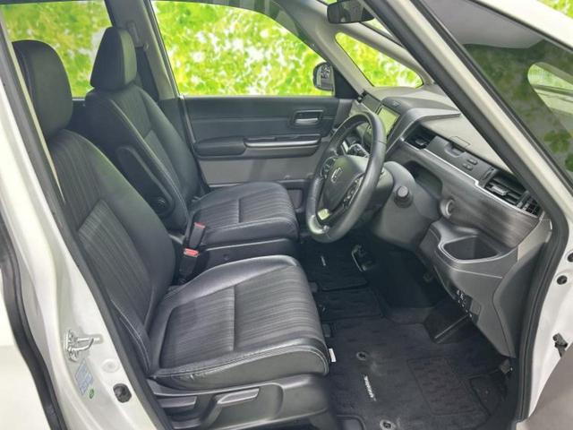 フリード ４ＷＤ　Ｇホンダセンシング　新品タイヤ／保証書／純正　ＳＤナビ／両側電動スライドドア／シートヒーター　前席／シート　ハーフレザー／ヘッドランプ　ＬＥＤ／Ｂｌｕｅｔｏｏｔｈ接続／ＥＴＣ／ＥＢＤ付ＡＢＳ／アイドリングストップ　４ＷＤ（4枚目）