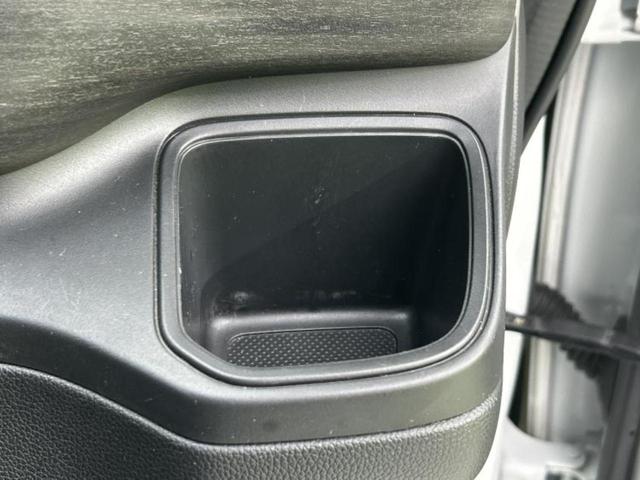 フリード ４ＷＤ　Ｇホンダセンシング　新品タイヤ／保証書／純正　ＳＤナビ／両側電動スライドドア／シートヒーター　前席／シート　ハーフレザー／ヘッドランプ　ＬＥＤ／Ｂｌｕｅｔｏｏｔｈ接続／ＥＴＣ／ＥＢＤ付ＡＢＳ／アイドリングストップ　４ＷＤ（38枚目）