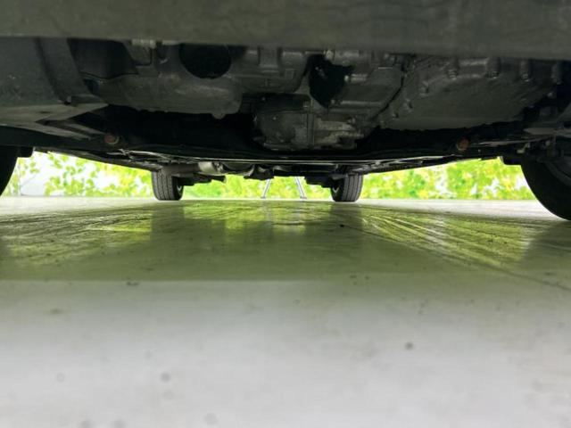 フリード ４ＷＤ　Ｇホンダセンシング　新品タイヤ／保証書／純正　ＳＤナビ／両側電動スライドドア／シートヒーター　前席／シート　ハーフレザー／ヘッドランプ　ＬＥＤ／Ｂｌｕｅｔｏｏｔｈ接続／ＥＴＣ／ＥＢＤ付ＡＢＳ／アイドリングストップ　４ＷＤ（45枚目）