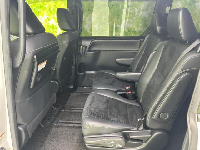 ヴォクシー ４ＷＤ　ＺＳキラメキ３　新品タイヤ／保証書／純正　９インチ　ＳＤナビ／衝突安全装置／両側電動スライドドア／車線逸脱防止支援システム／シート　ハーフレザー／ドライブレコーダー　前後／ヘッドランプ　ＬＥＤ／ＵＳＢジャック　４ＷＤ（8枚目）