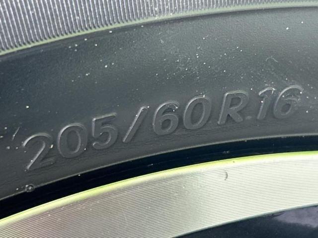 ヴォクシー ４ＷＤ　ＺＳキラメキ３　新品タイヤ／保証書／純正　９インチ　ＳＤナビ／衝突安全装置／両側電動スライドドア／車線逸脱防止支援システム／シート　ハーフレザー／ドライブレコーダー　前後／ヘッドランプ　ＬＥＤ／ＵＳＢジャック　４ＷＤ（49枚目）