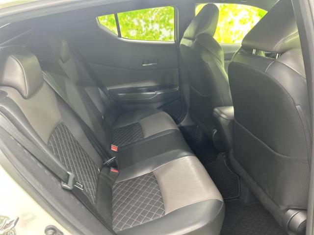 Ｃ－ＨＲ Ｇ　新品タイヤ／保証書／ディスプレイオーディオ＋ナビ／衝突安全装置／車線逸脱防止支援システム／シート　ハーフレザー／ヘッドランプ　ＬＥＤ／ＵＳＢジャック／Ｂｌｕｅｔｏｏｔｈ接続／ＥＴＣ　バックカメラ（5枚目）