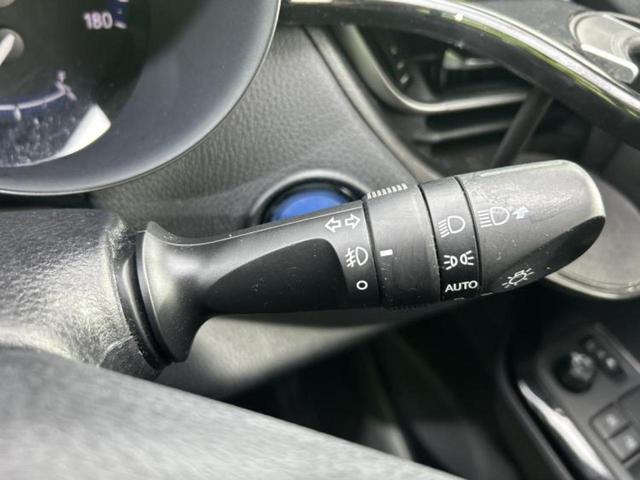 Ｃ－ＨＲ Ｇ　新品タイヤ／保証書／ディスプレイオーディオ＋ナビ／衝突安全装置／車線逸脱防止支援システム／シート　ハーフレザー／ヘッドランプ　ＬＥＤ／ＵＳＢジャック／Ｂｌｕｅｔｏｏｔｈ接続／ＥＴＣ　バックカメラ（17枚目）