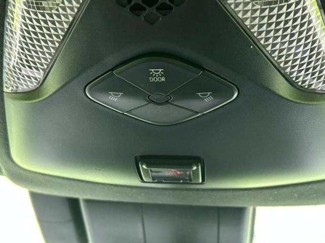 Ｃ－ＨＲ Ｇ　新品タイヤ／保証書／ディスプレイオーディオ＋ナビ／衝突安全装置／車線逸脱防止支援システム／シート　ハーフレザー／ヘッドランプ　ＬＥＤ／ＵＳＢジャック／Ｂｌｕｅｔｏｏｔｈ接続／ＥＴＣ　バックカメラ（30枚目）