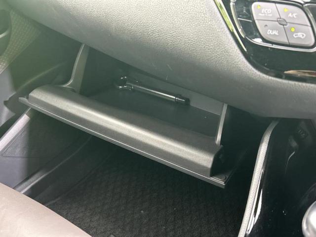 Ｃ－ＨＲ Ｇ　新品タイヤ／保証書／ディスプレイオーディオ＋ナビ／衝突安全装置／車線逸脱防止支援システム／シート　ハーフレザー／ヘッドランプ　ＬＥＤ／ＵＳＢジャック／Ｂｌｕｅｔｏｏｔｈ接続／ＥＴＣ　バックカメラ（42枚目）