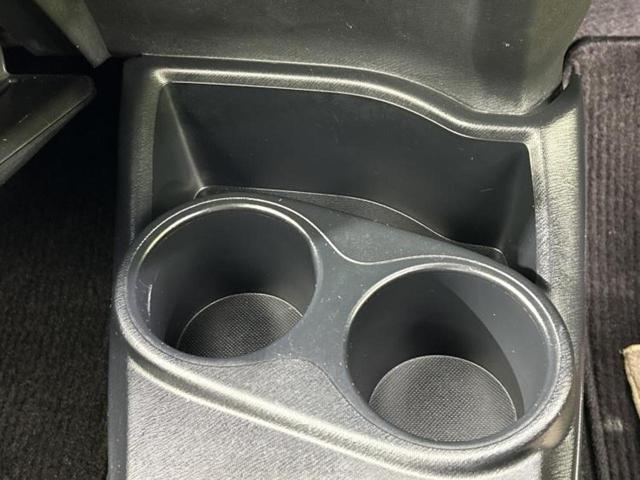 アクア Ｓスタイルブラック　保証書／純正　ＳＤナビ／衝突安全装置／車線逸脱防止支援システム／ヘッドランプ　ＨＩＤ／Ｂｌｕｅｔｏｏｔｈ接続／ＥＴＣ／ＥＢＤ付ＡＢＳ／横滑り防止装置／アイドリングストップ／バックモニター　バックカメラ（36枚目）