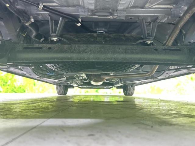 タント Ｌ　新品タイヤ／保証書／スマートアシスト（トヨタ・ダイハツ）／車線逸脱防止支援システム／ヘッドランプ　ＬＥＤ／ＥＢＤ付ＡＢＳ／横滑り防止装置／アイドリングストップ／禁煙車／エアバッグ　運転席　オートライト（31枚目）