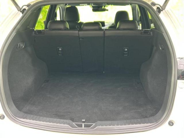 ＣＸ－５ ４ＷＤ　ＸＤエクスクルーシブモード　新品タイヤ／ＢＯＳＥ／保証書／純正　ＳＤナビ／衝突安全装置／シートヒーター　前席／３６０°ビューモニター／車線逸脱防止支援システム／シート　フルレザー／電動バックドア／ドライブレコーダー　社外　４ＷＤ（8枚目）